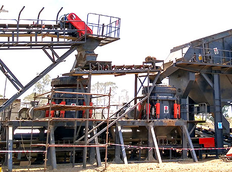 What are the types of mobile stone crushers with an hourly capacity of about 50-80 tonnes?